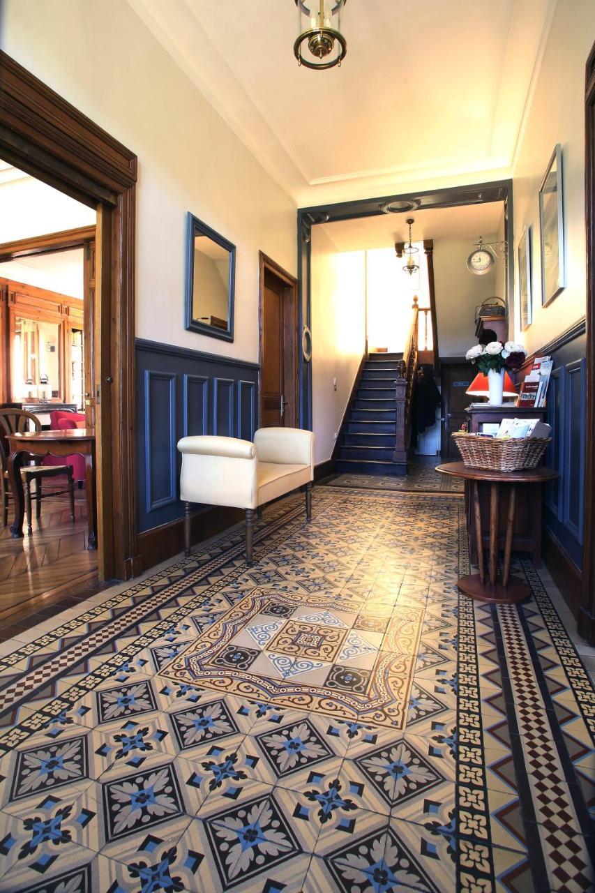 Manoir Le Mesnil Bed & Breakfast Saint-Martin-aux-Chartrains Exterior photo